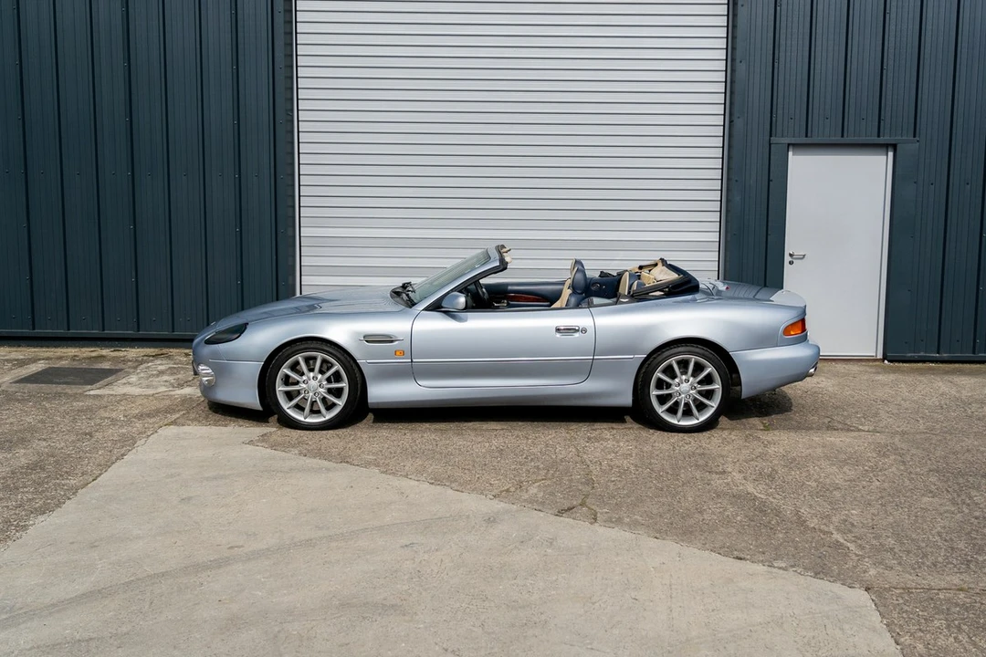 2002 Aston Martin DB7 Vantage - Image 8 of 30