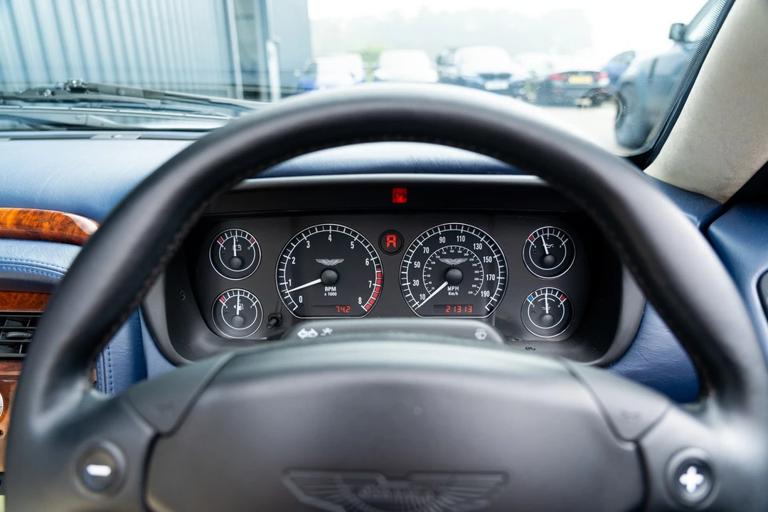 2002 Aston Martin DB7 Vantage - Image 24 of 30