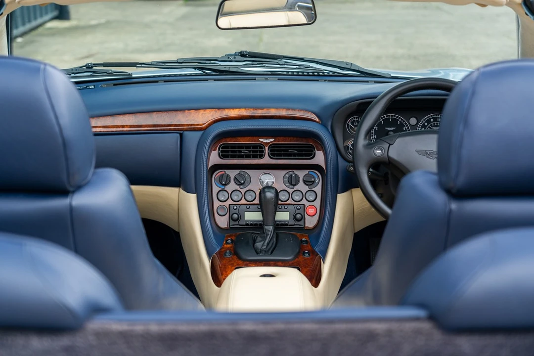 2002 Aston Martin DB7 Vantage - Image 29 of 30