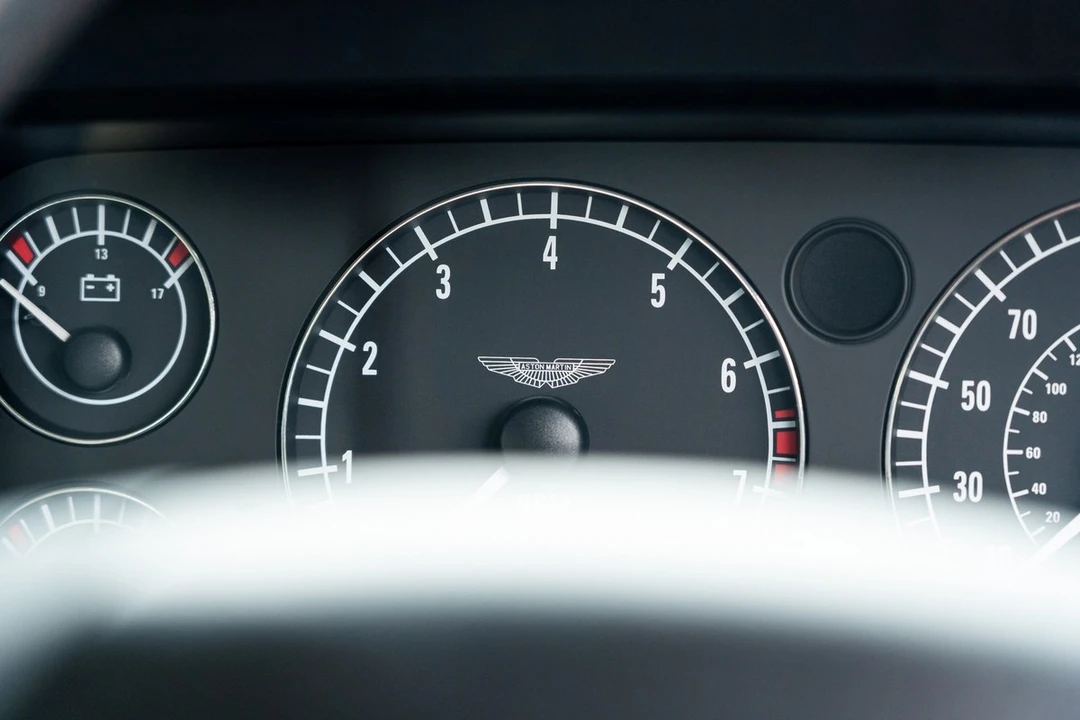 2002 Aston Martin DB7 Vantage - Image 28 of 30