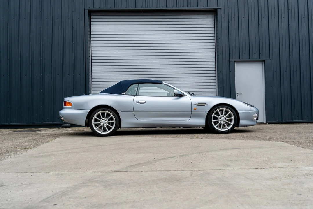 2002 Aston Martin DB7 Vantage - Image 13 of 30