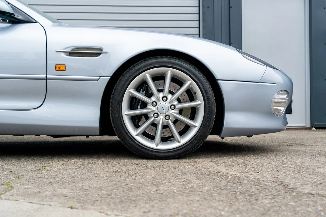 2002 Aston Martin DB7 Vantage - Image 19 of 30