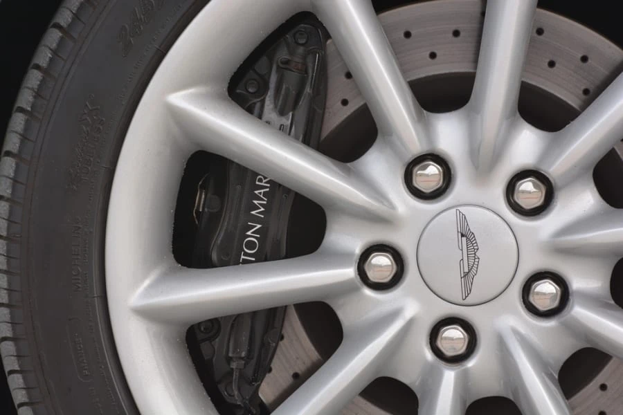 2002 Aston Martin DB7 Vantage - Image 9 of 12