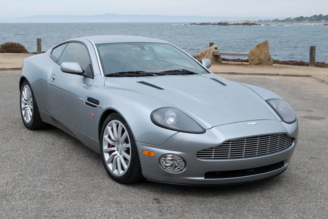 2002 Aston Martin Vanquish 1st Gen - Image 2 of 31
