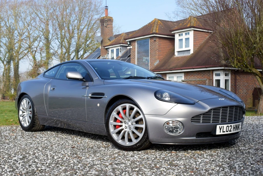2002 Aston Martin Vanquish 1st Gen - Image 3 of 30