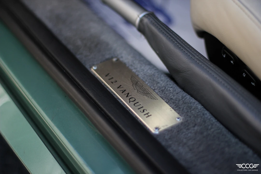2002 Aston Martin Vanquish 1st Gen - Image 24 of 31