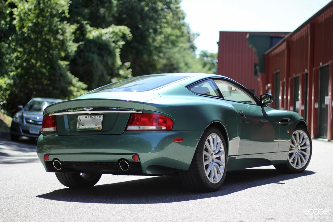 2002 Aston Martin Vanquish 1st Gen - Image 9 of 31