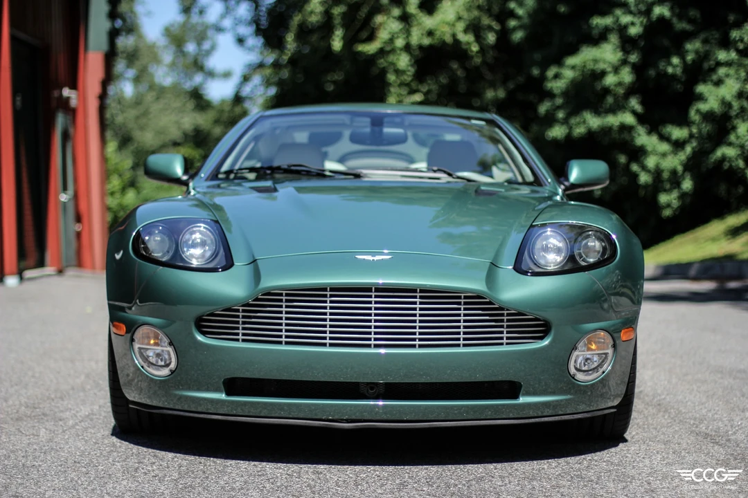2002 Aston Martin Vanquish 1st Gen - Image 10 of 31