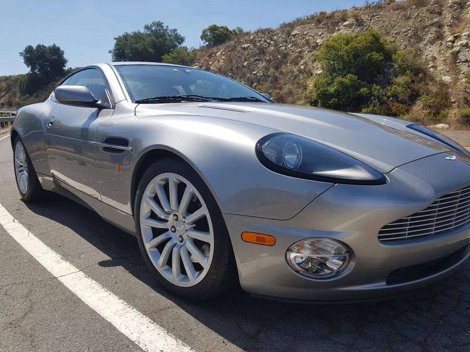 2002 Aston Martin Vanquish 1st Gen - Image 6 of 31