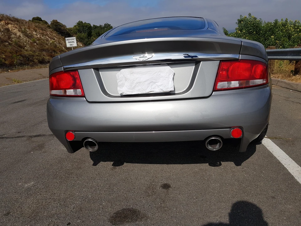 2002 Aston Martin Vanquish 1st Gen - Image 22 of 31