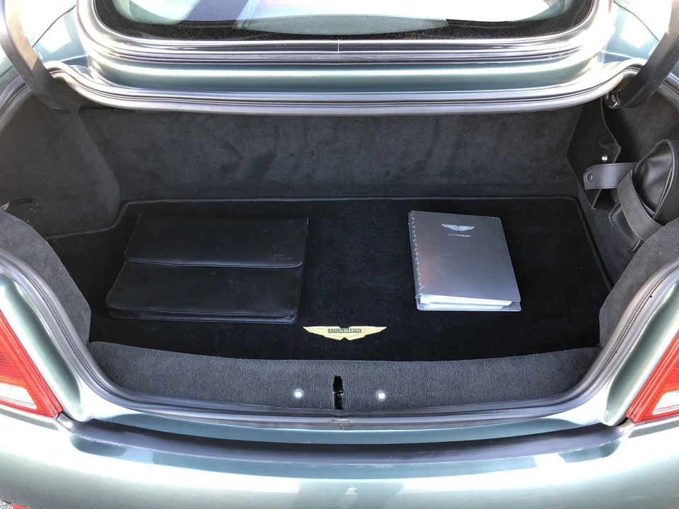2002 Aston Martin Vanquish 1st Gen - Image 16 of 31