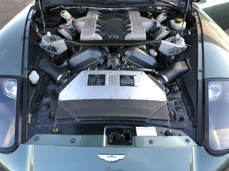 2002 Aston Martin Vanquish 1st Gen - Image 31 of 31