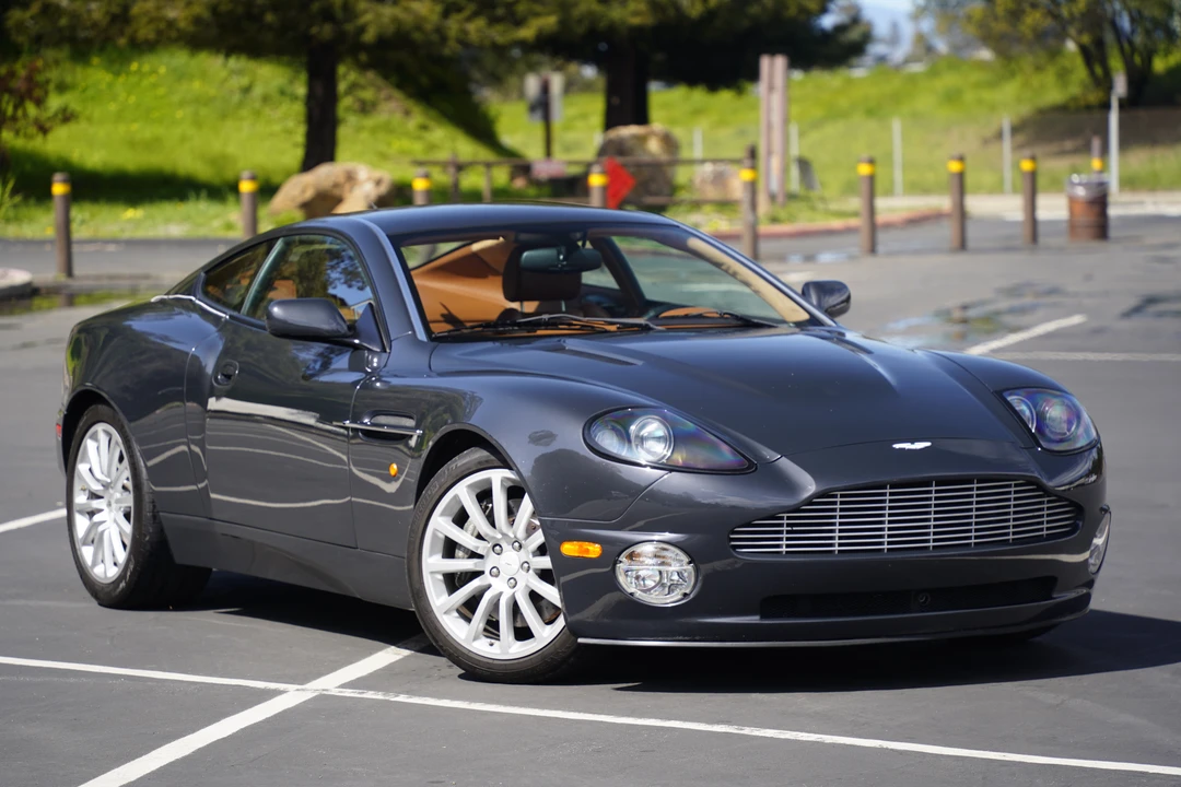 2002 Aston Martin Vanquish 1st Gen - Image 6 of 31