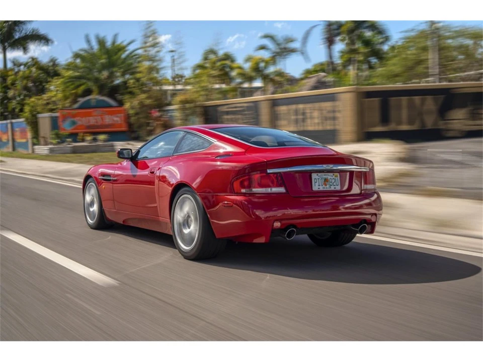 2002 Aston Martin Vanquish 1st Gen - Image 3 of 31