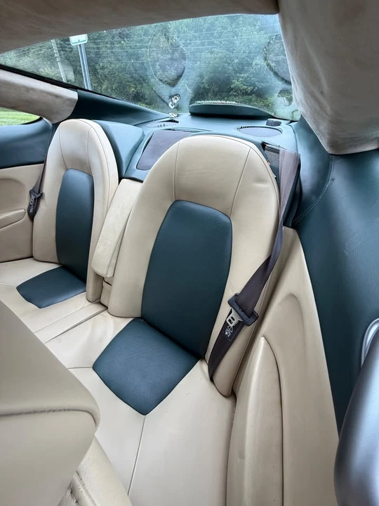 2002 Aston Martin Vanquish 1st Gen - Image 13 of 19