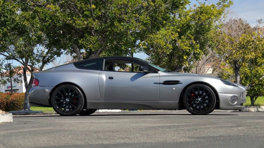 2002 Aston Martin Vanquish 1st Gen - Image 8 of 21