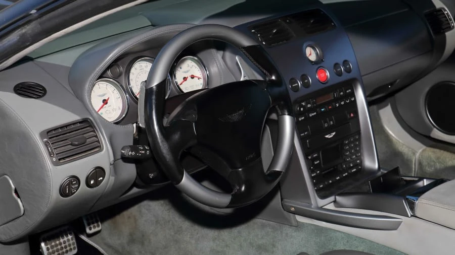 2002 Aston Martin Vanquish 1st Gen - Image 9 of 21