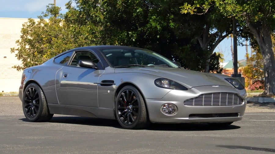 2002 Aston Martin Vanquish 1st Gen - Image 12 of 21
