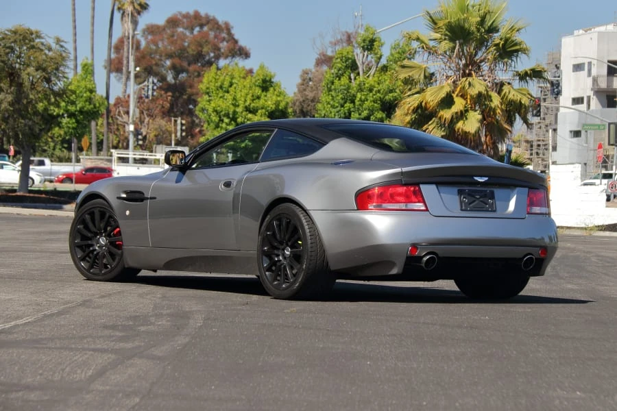 2002 Aston Martin Vanquish 1st Gen - Image 8 of 28