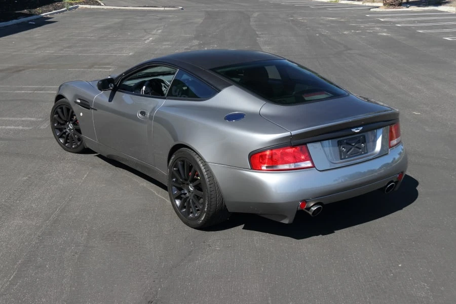 2002 Aston Martin Vanquish 1st Gen - Image 13 of 28