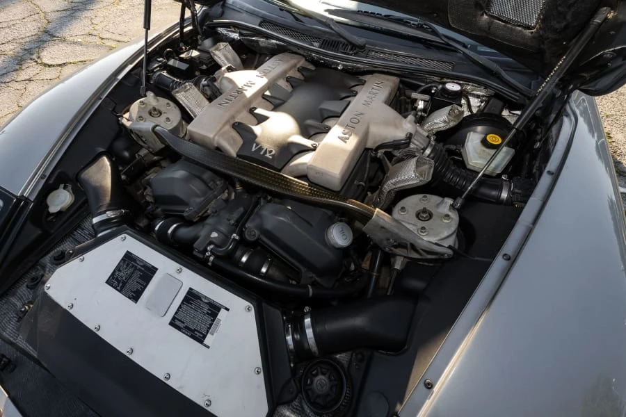 2002 Aston Martin Vanquish 1st Gen - Image 23 of 25