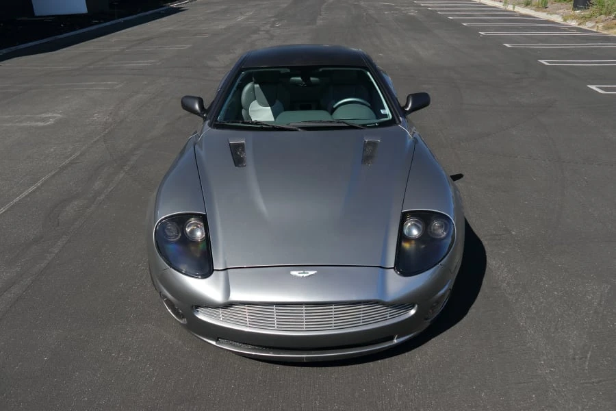 2002 Aston Martin Vanquish 1st Gen - Image 11 of 28