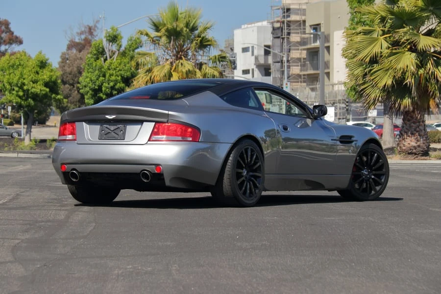 2002 Aston Martin Vanquish 1st Gen - Image 3 of 28