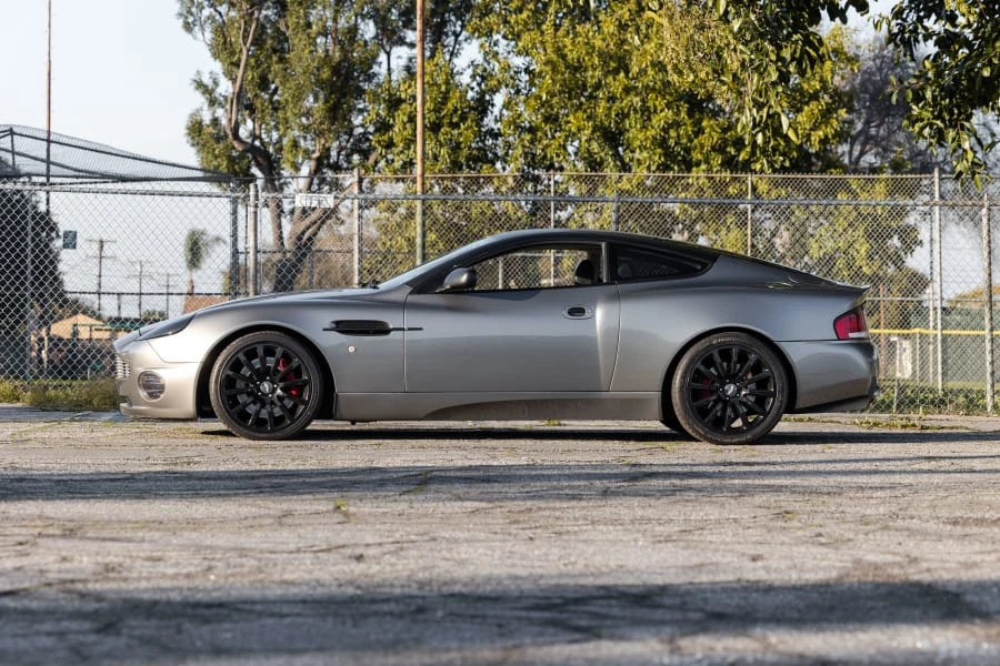 2002 Aston Martin Vanquish 1st Gen - Image 2 of 25