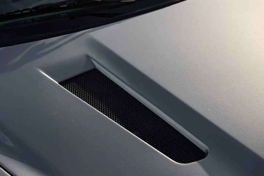 2002 Aston Martin Vanquish 1st Gen - Image 9 of 25