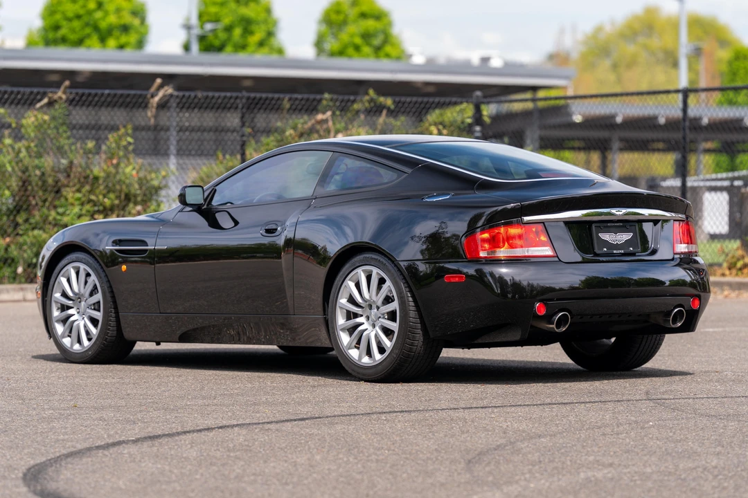 2002 Aston Martin Vanquish 1st Gen - Image 4 of 31