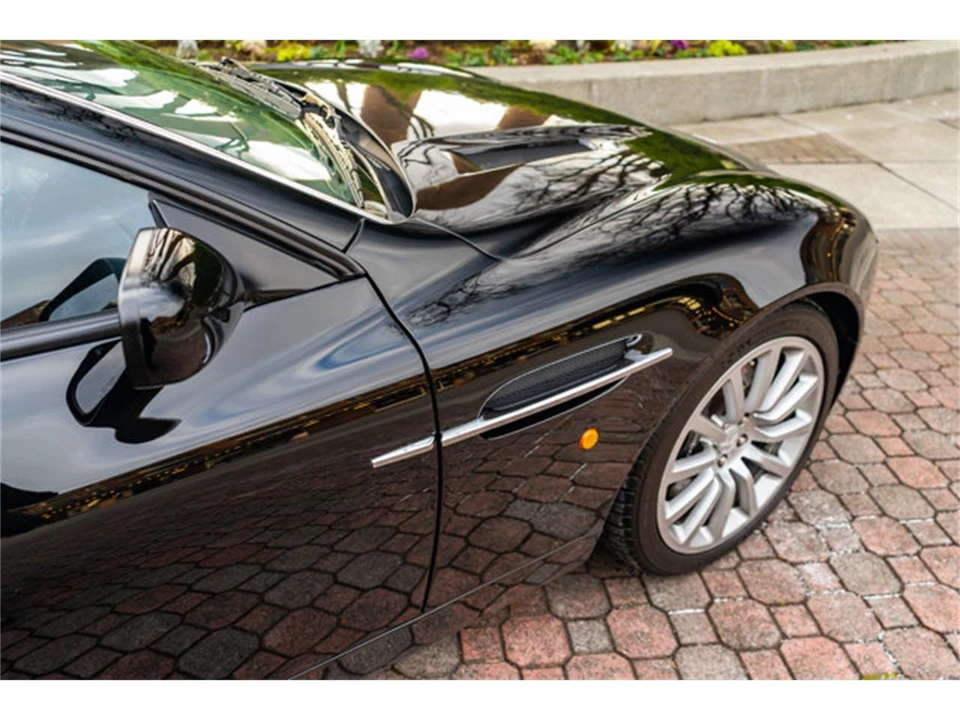 2002 Aston Martin Vanquish 1st Gen - Image 8 of 12