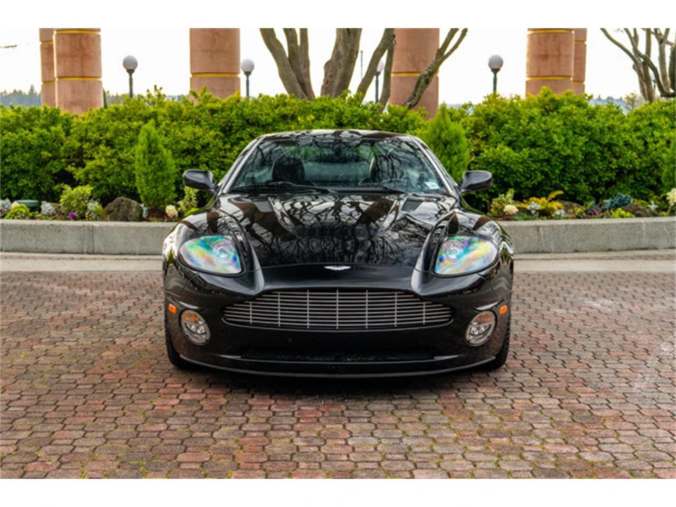 2002 Aston Martin Vanquish 1st Gen - Image 6 of 12