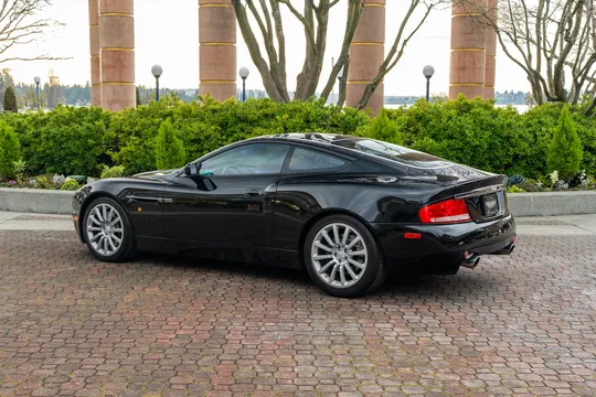 2002 Aston Martin Vanquish