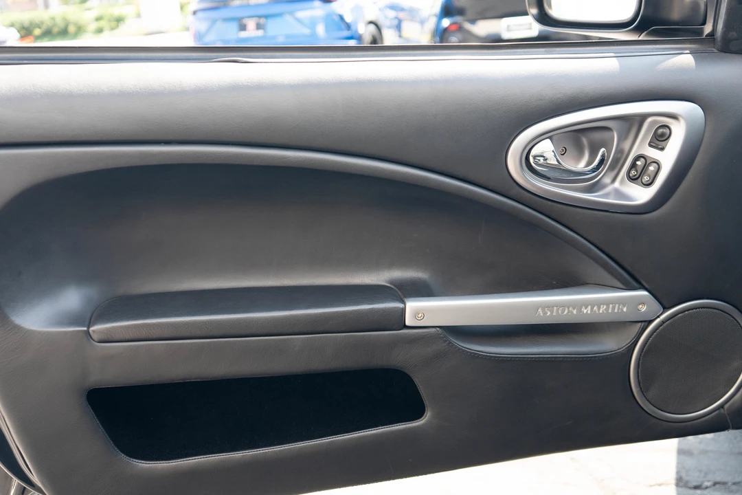2002 Aston Martin Vanquish 1st Gen - Image 13 of 31