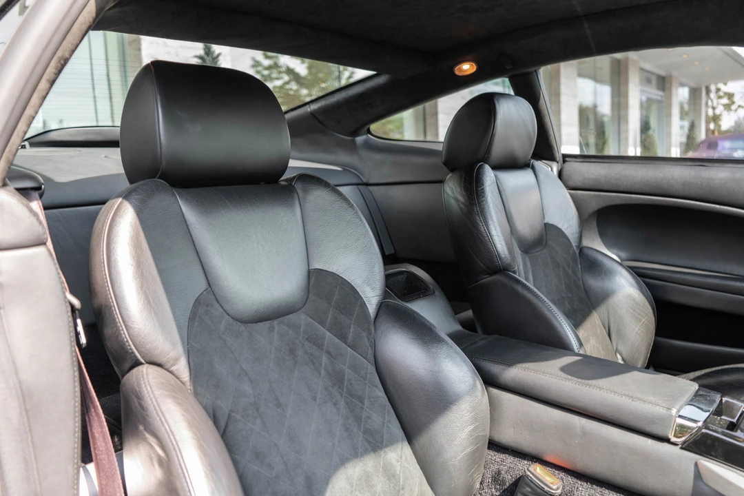 2002 Aston Martin Vanquish 1st Gen - Image 24 of 31