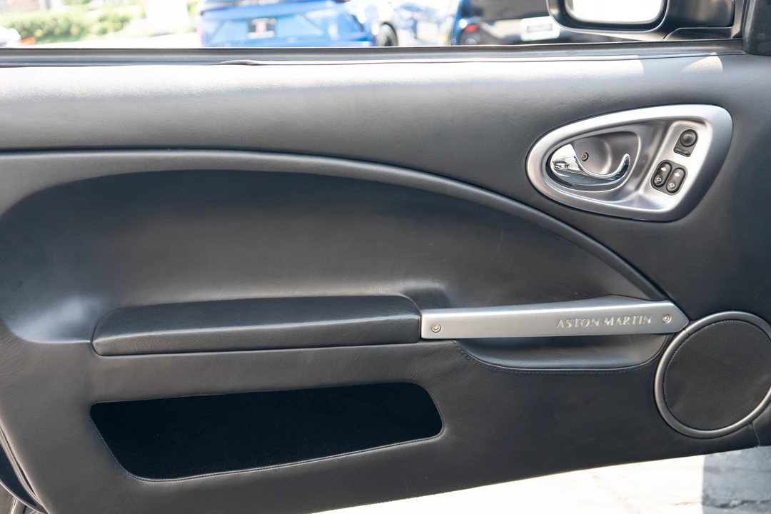 2002 Aston Martin Vanquish 1st Gen - Image 14 of 21