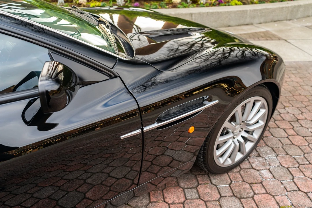 2002 Aston Martin Vanquish 1st Gen - Image 7 of 31