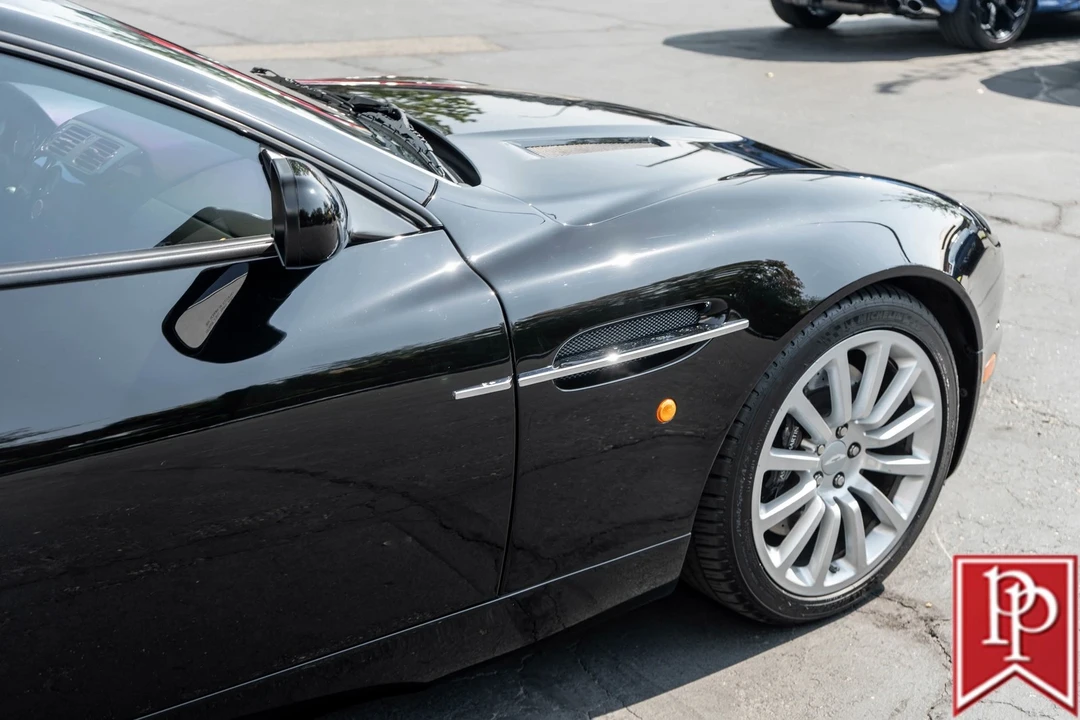 2002 Aston Martin Vanquish 1st Gen - Image 8 of 21