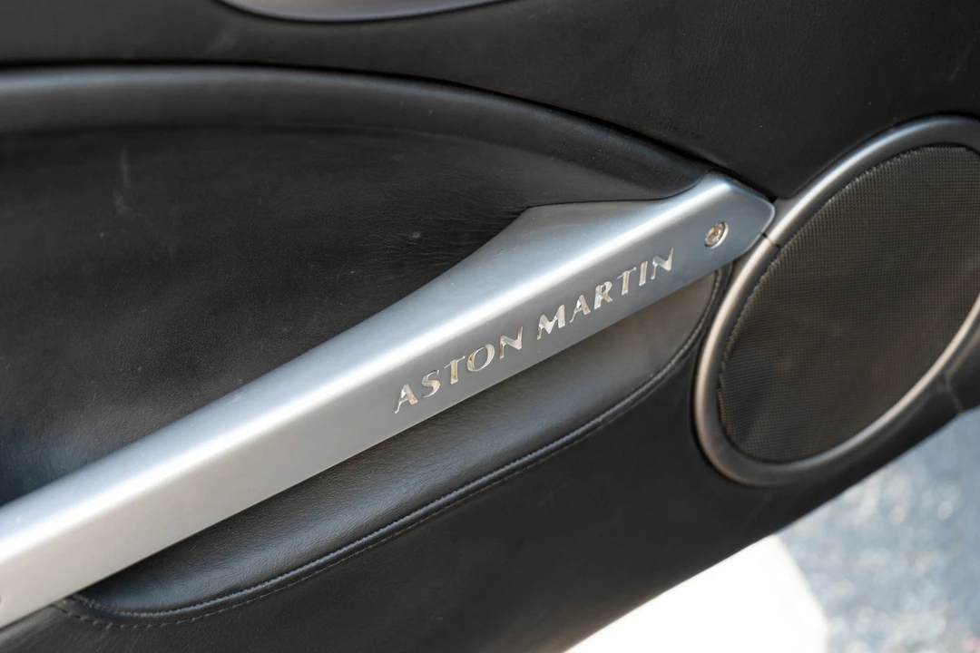 2002 Aston Martin Vanquish 1st Gen - Image 16 of 21