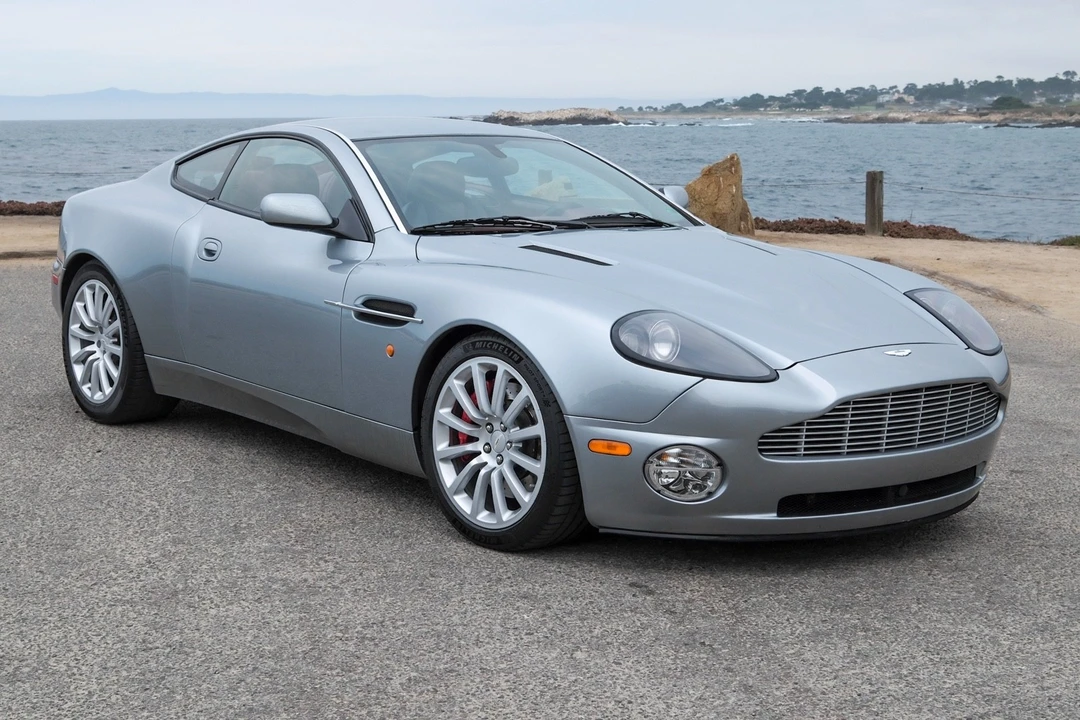 2002 Aston Martin Vanquish 1st Gen - Image 2 of 31