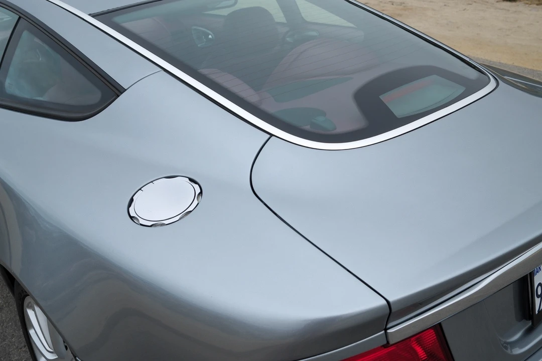 2002 Aston Martin Vanquish 1st Gen - Image 8 of 31