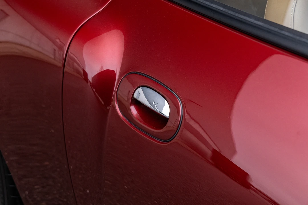 2002 Aston Martin Vanquish 1st Gen - Image 14 of 31