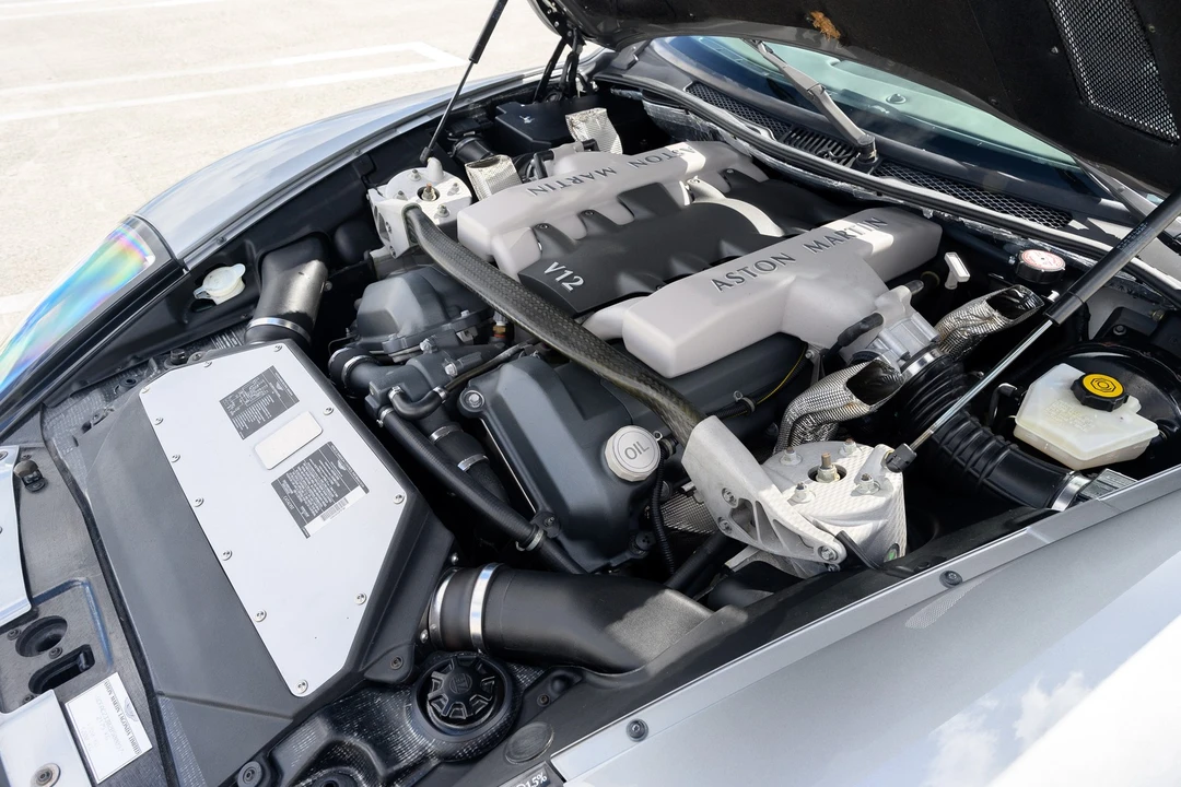 2002 Aston Martin Vanquish 1st Gen - Image 9 of 11