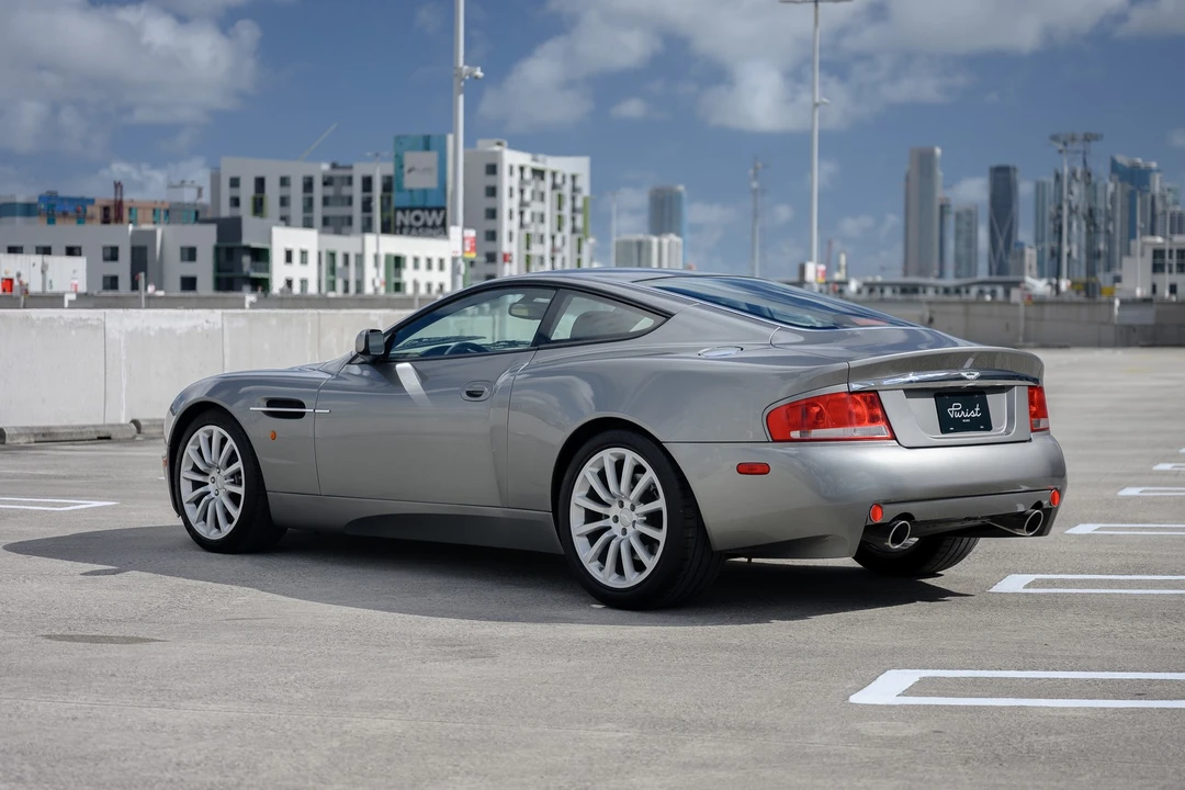 2002 Aston Martin Vanquish 1st Gen - Image 2 of 11