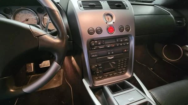 2002 Aston Martin Vanquish 1st Gen - Image 11 of 21