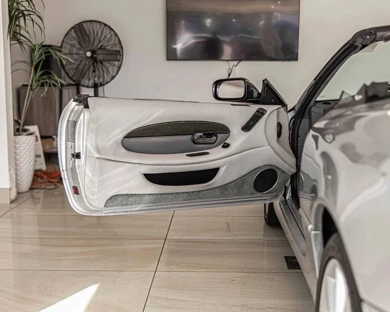 2002 Aston Martin DB7 Vantage - Image 10 of 19