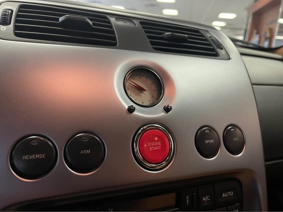 2002 Aston Martin Vanquish 1st Gen - Image 9 of 11