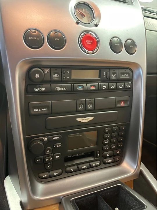 2002 Aston Martin Vanquish 1st Gen - Image 8 of 11