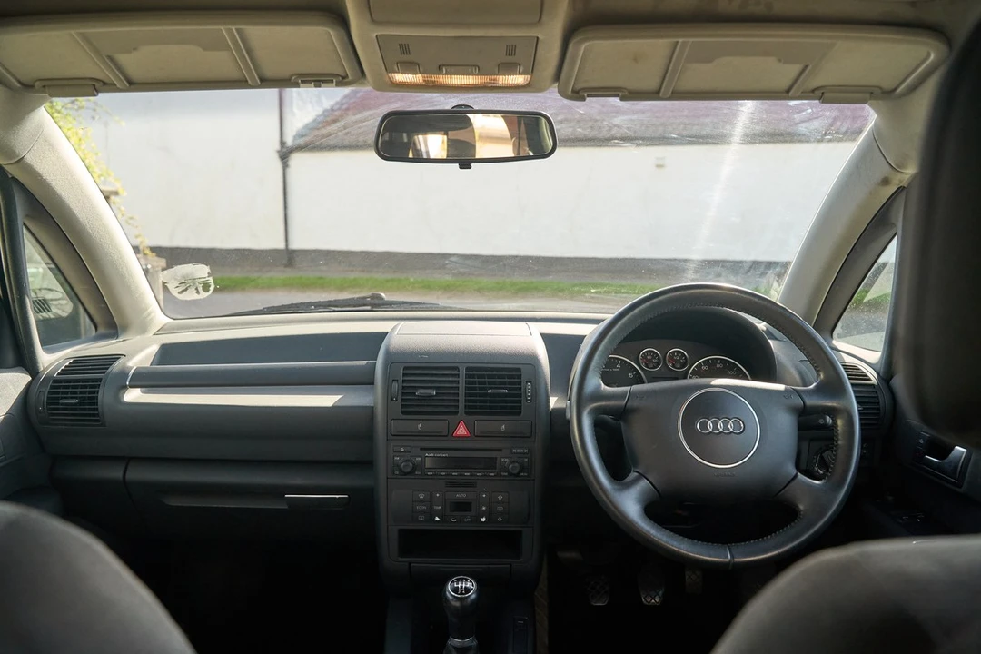2002 Audi - Image 28 of 30