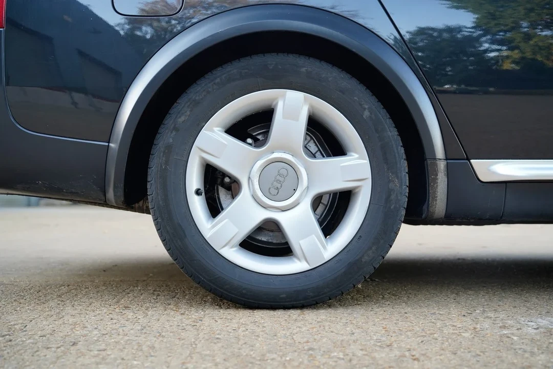 2002 Audi Allroad - Image 16 of 30